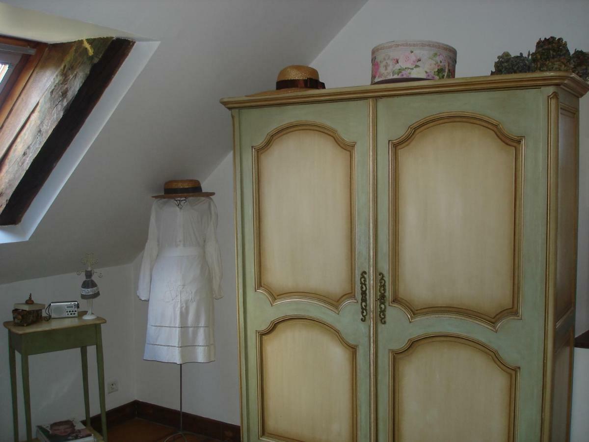 Vila Chez Marraine Sauvat Exteriér fotografie