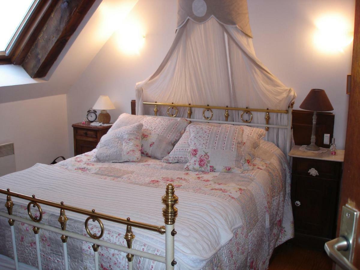 Vila Chez Marraine Sauvat Exteriér fotografie