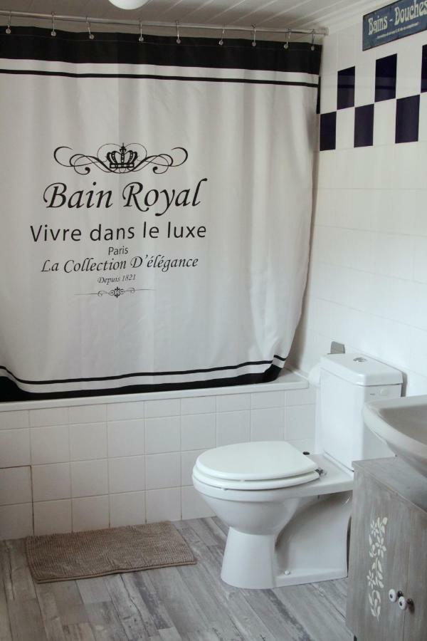 Vila Chez Marraine Sauvat Exteriér fotografie